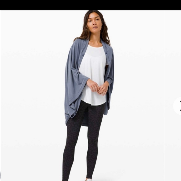 NWT Lululemon Key to Your Heart Wrap Modal - Picture 2 of 9